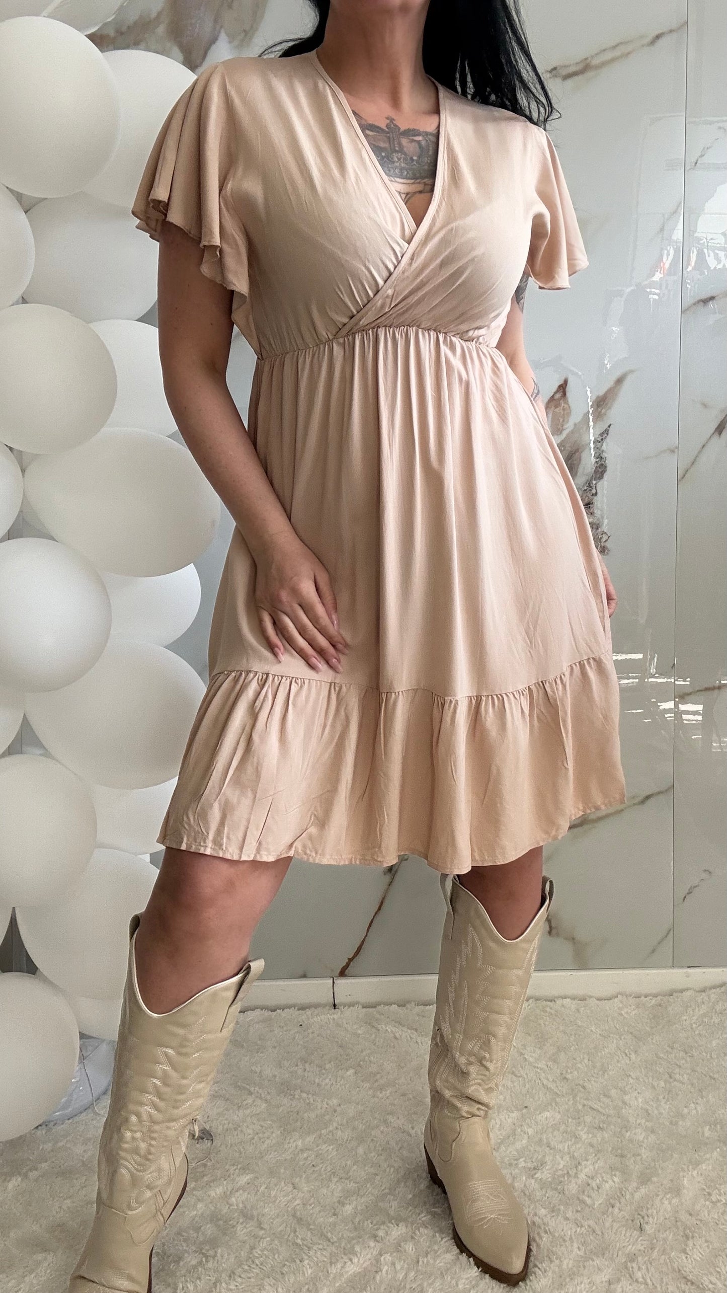 Kort Jurkje | 66501 | Beige