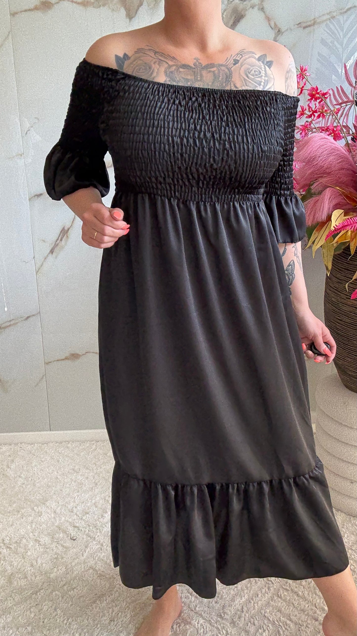 Off Shoulder Silk Dress | Zwart | 36-44