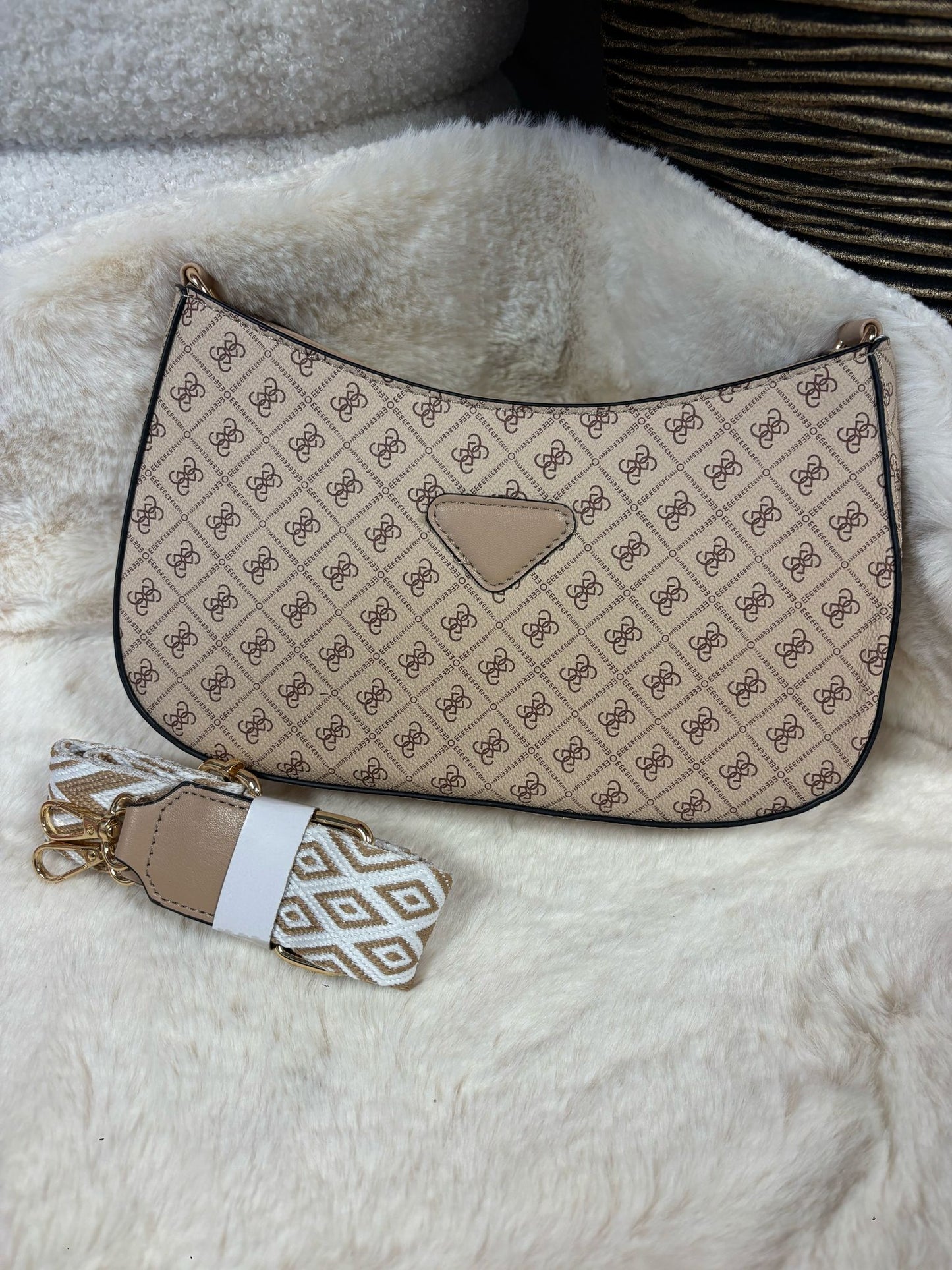 Inspired by Cross Body | Creme