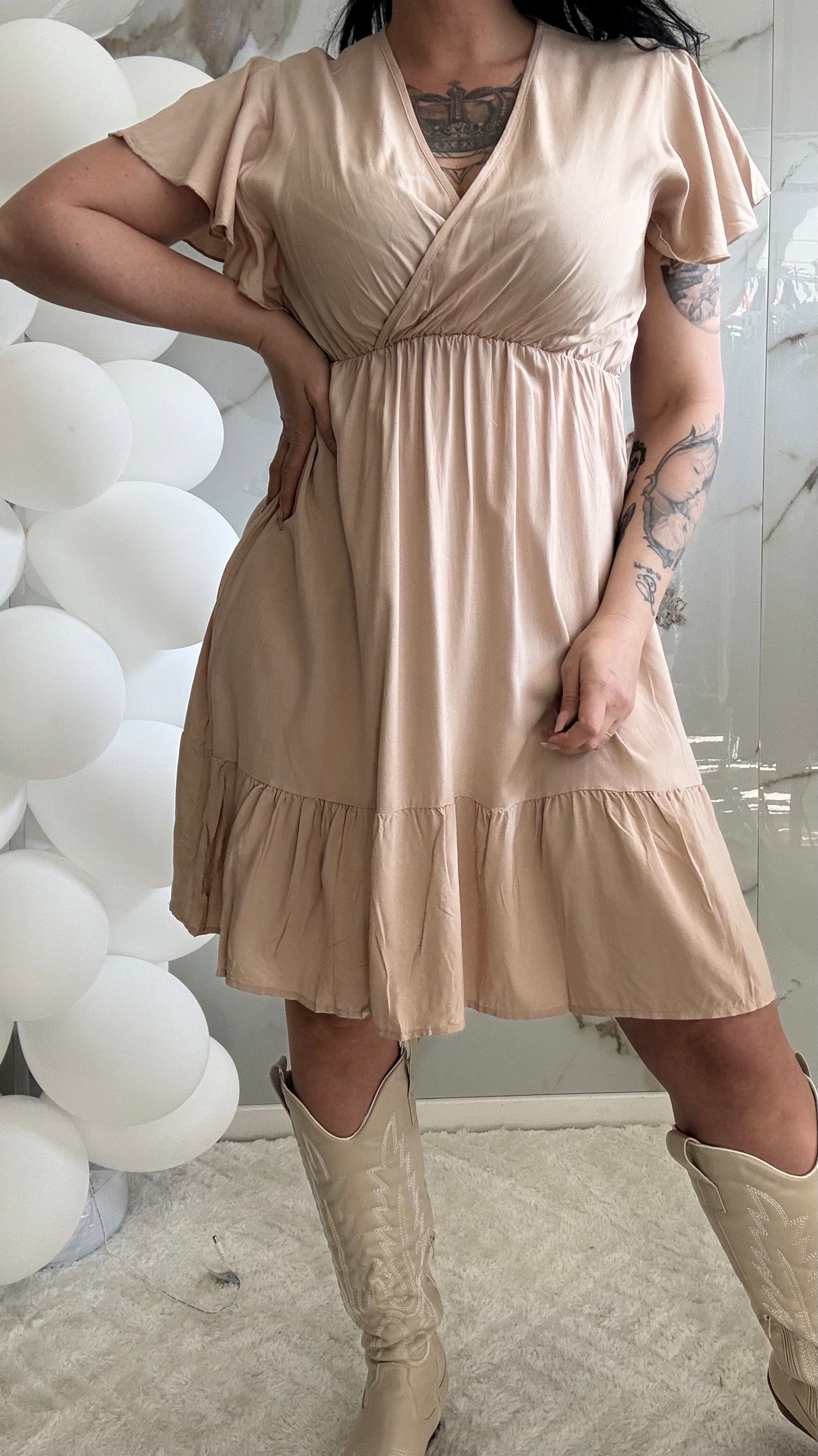Kort Jurkje | 66501 | Beige