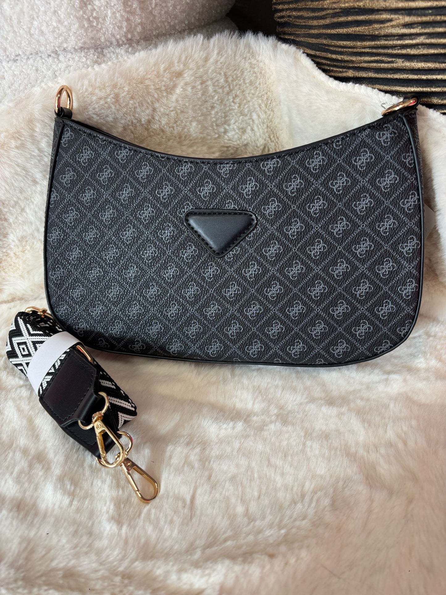 Inspired by Cross Body | Zwart