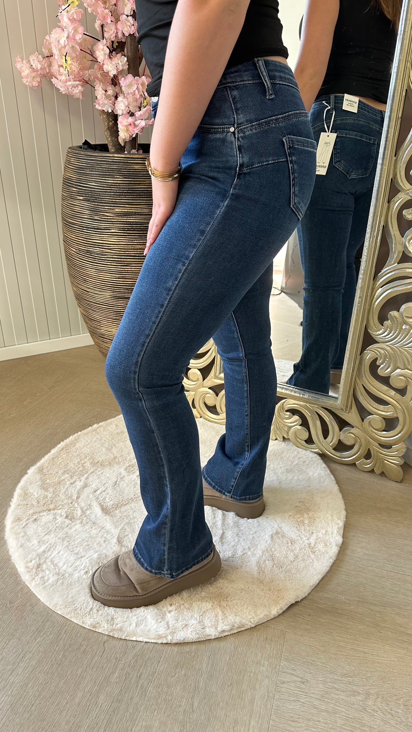 Nina | Flared Jeans | 34-42 | Donker Blauw