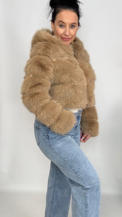 Amy | Luxe Faux Fur Jas | Zachte Imitatiebont | Camel