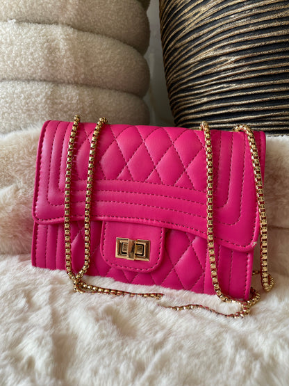Golden Cain Lock Bag | Fuchsia